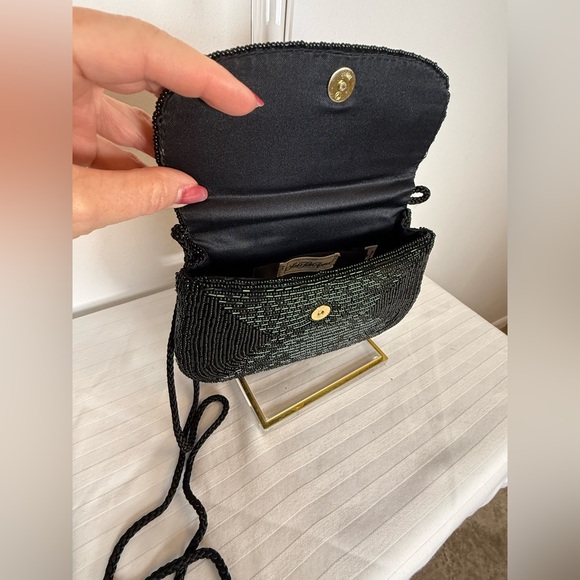 Sak’s Fifth Avenue Black Beaded Evening Bag Purse Clutch Magnetic Closure - Picture 11 of 11